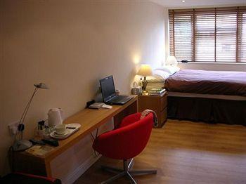 Clay Farm Guest House Bromley Exterior photo